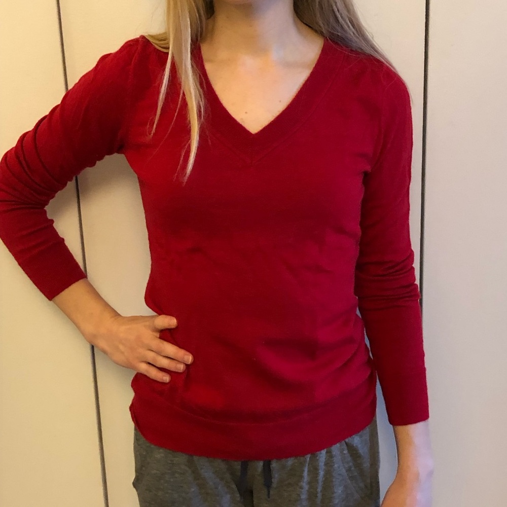 Red Banana Republic Sweater